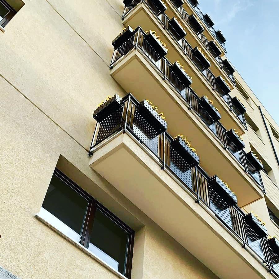 Simply The Best - Apartment And Parking Space By Balsamotto 巴勒莫 外观 照片